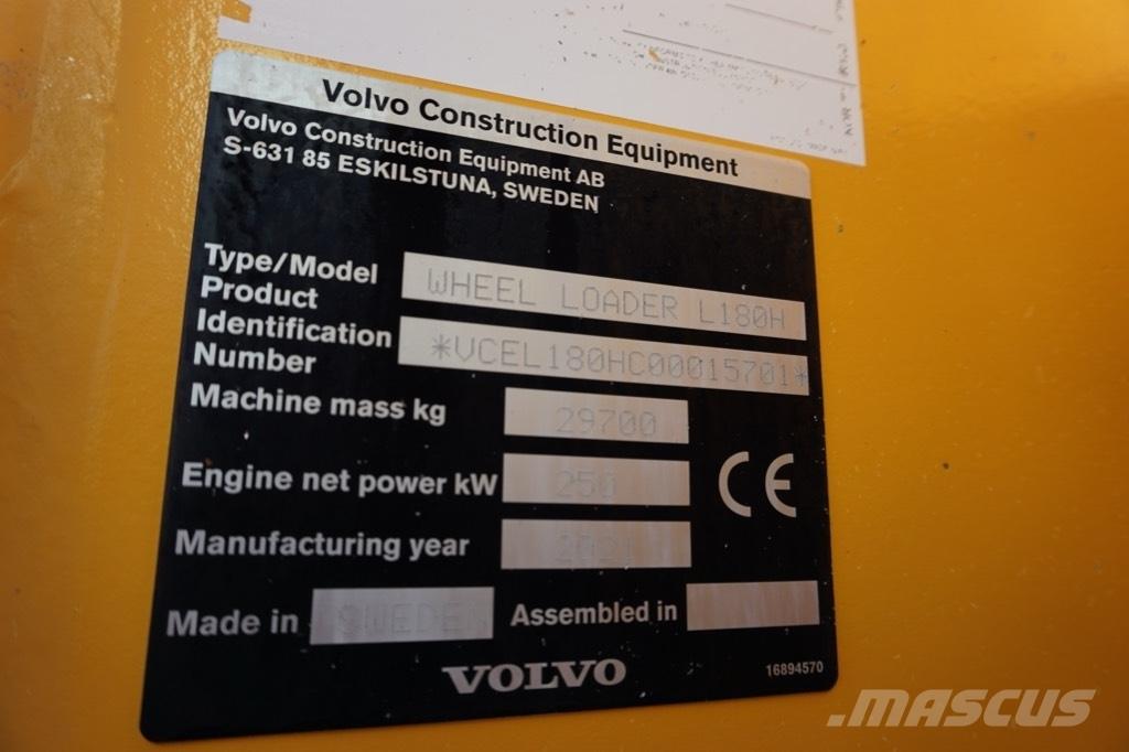 Volvo L 180 H Naudoti ratiniai krautuvai