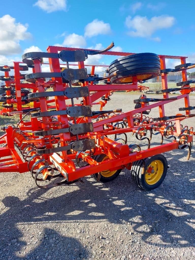 Väderstad NZF 450 Akėčios