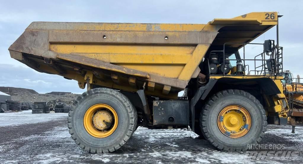 Komatsu 605-7 Atliekų išvežimo technika