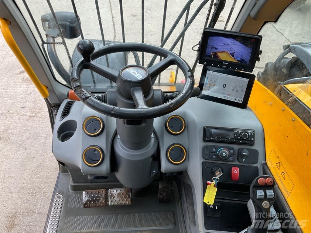 JCB 532-70 Teleskopiniai krautuvai žemės ūkiui