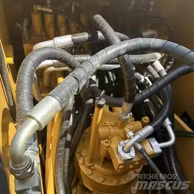 CAT CAT320D Vikšriniai ekskavatoriai
