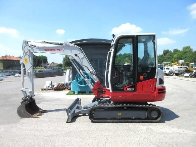 Takeuchi TB 240 Mini ekskavatoriai < 7 t