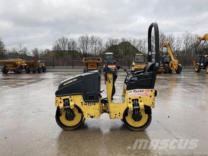 Bomag BW 80 AD-5 Porinių būgnų volai