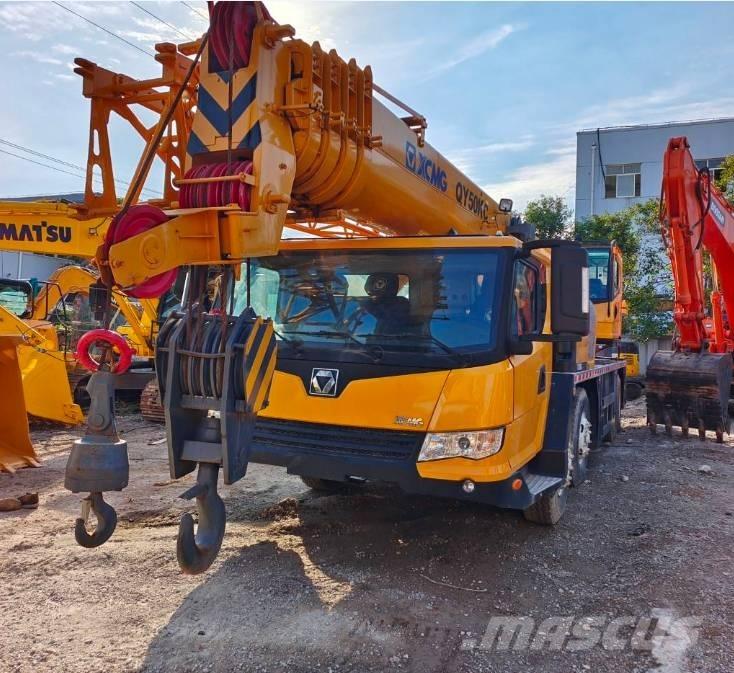 XCMG QY 50 KC Neapdoroto reljefo kranai