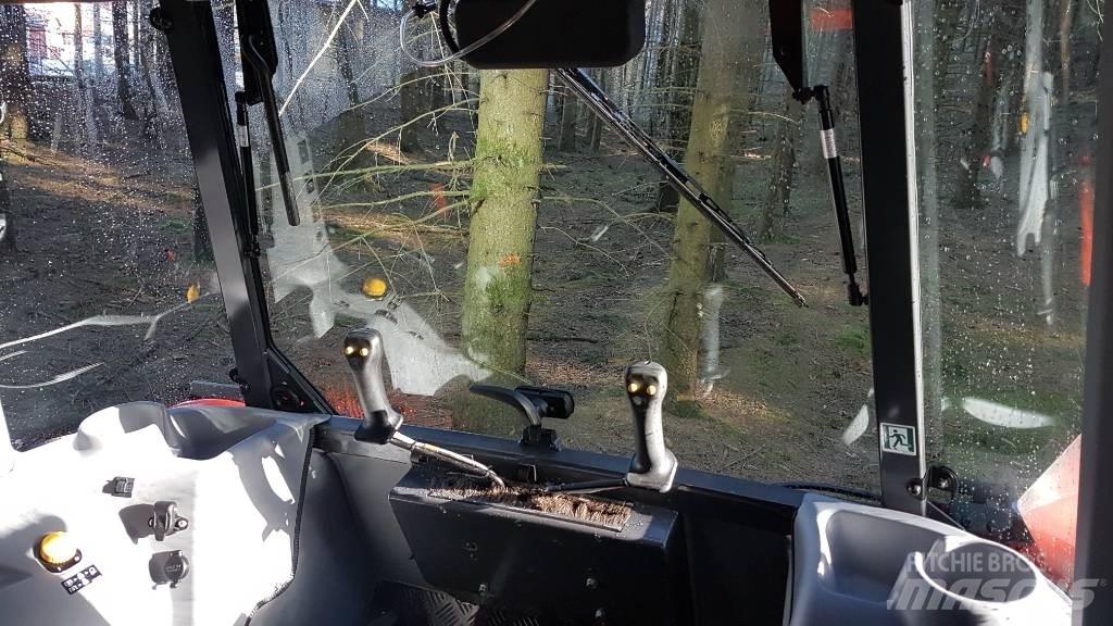 Kubota M 5-092 Traktoriai