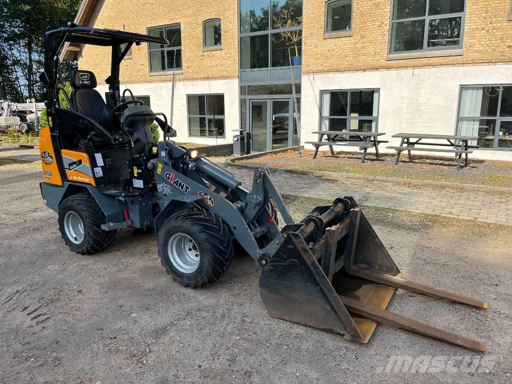 GiANT G 1500 X-tra Mini krautuvai