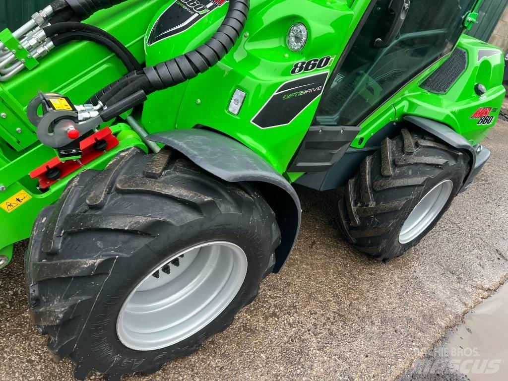Avant 860 i Naudoti ratiniai krautuvai