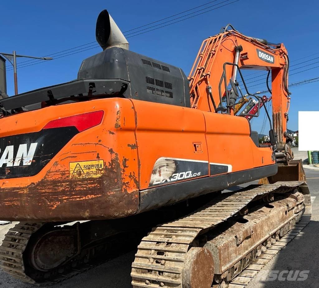 Doosan DX 300 LC-3 Vikšriniai ekskavatoriai