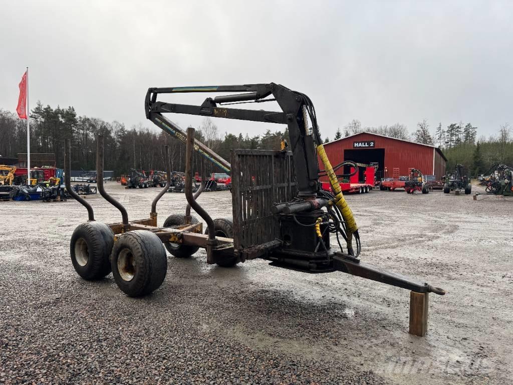 Mowi 2453 Miškovežių priekabos