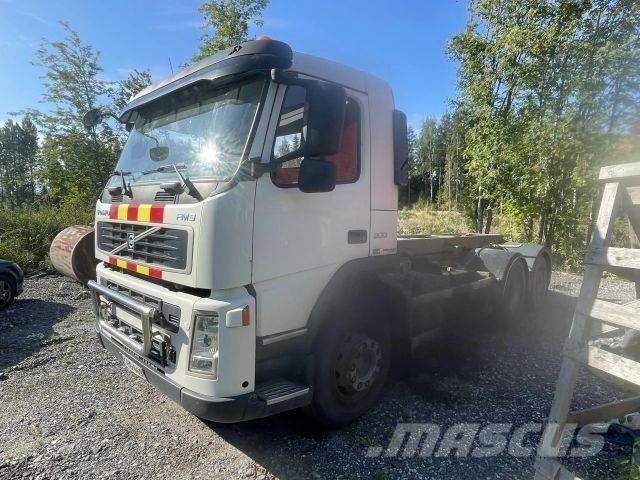 Volvo FM9 Savivarčiai su kabeliniu keltuvu