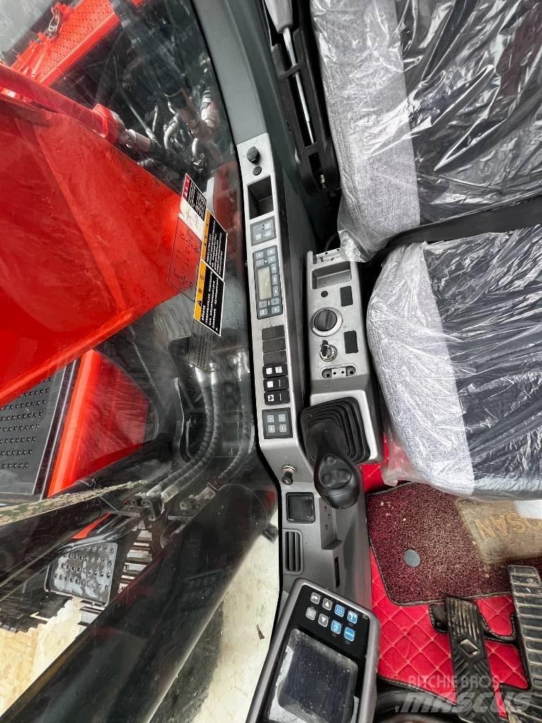 Doosan DX 225 LC-9 Vikšriniai ekskavatoriai