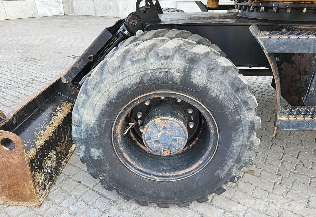 CAT M313 D Ratiniai ekskavatoriai