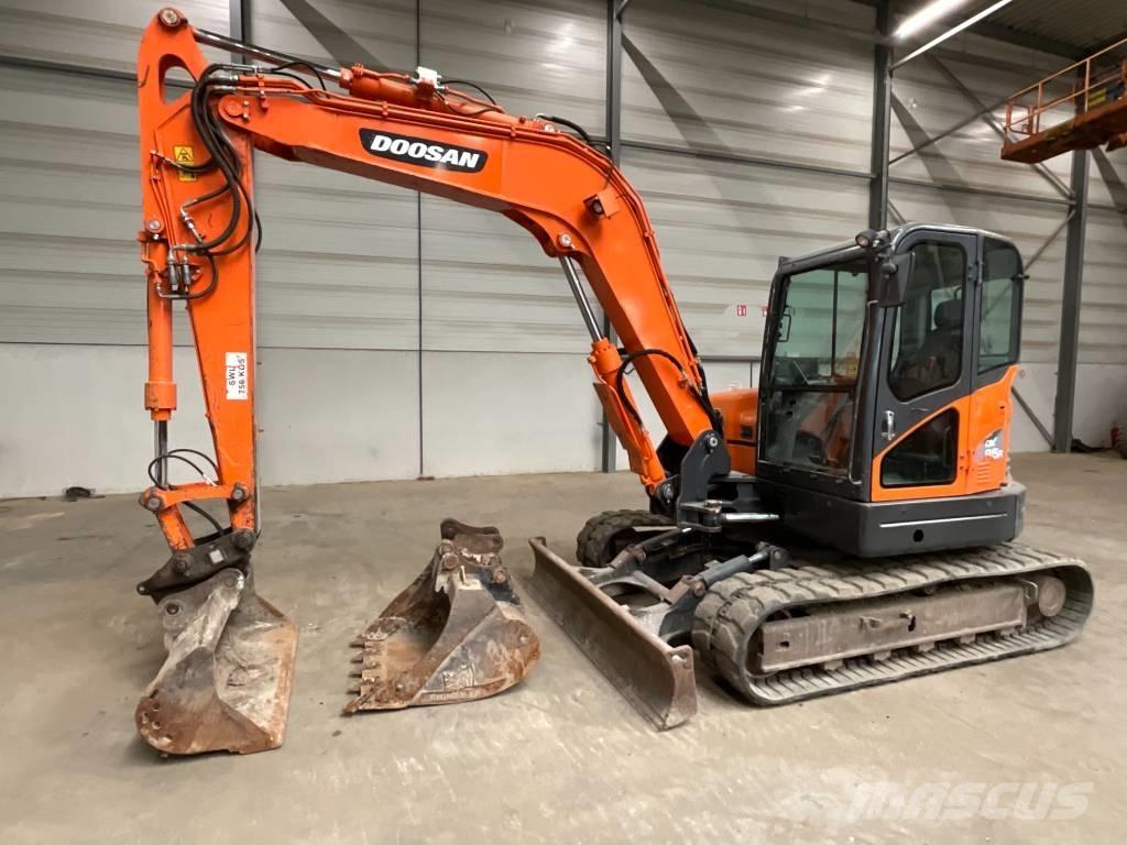 Doosan DX 85 R-3 Vidutinės galios ekskavatoriai 7-12 t
