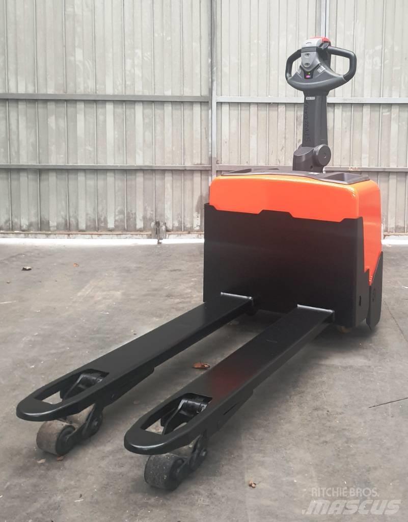 BT LWE 130 Minimover Mažų aukščių keltuvai