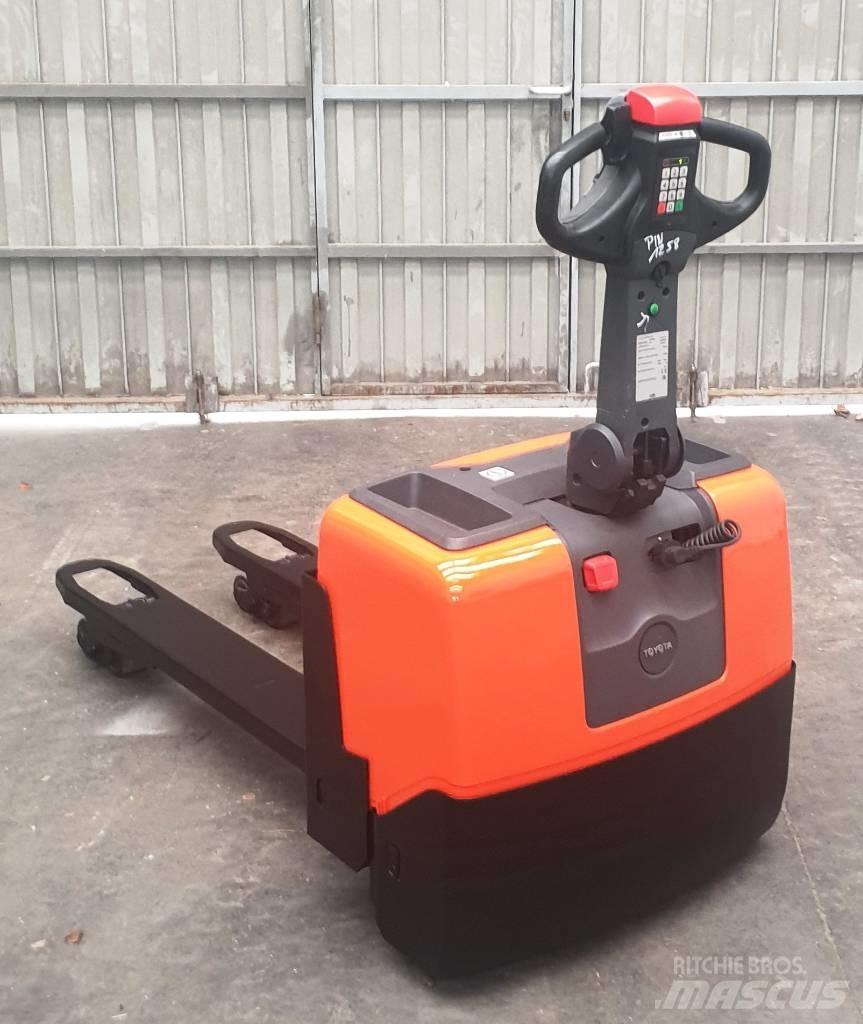 BT LWE 130 Minimover Mažų aukščių keltuvai