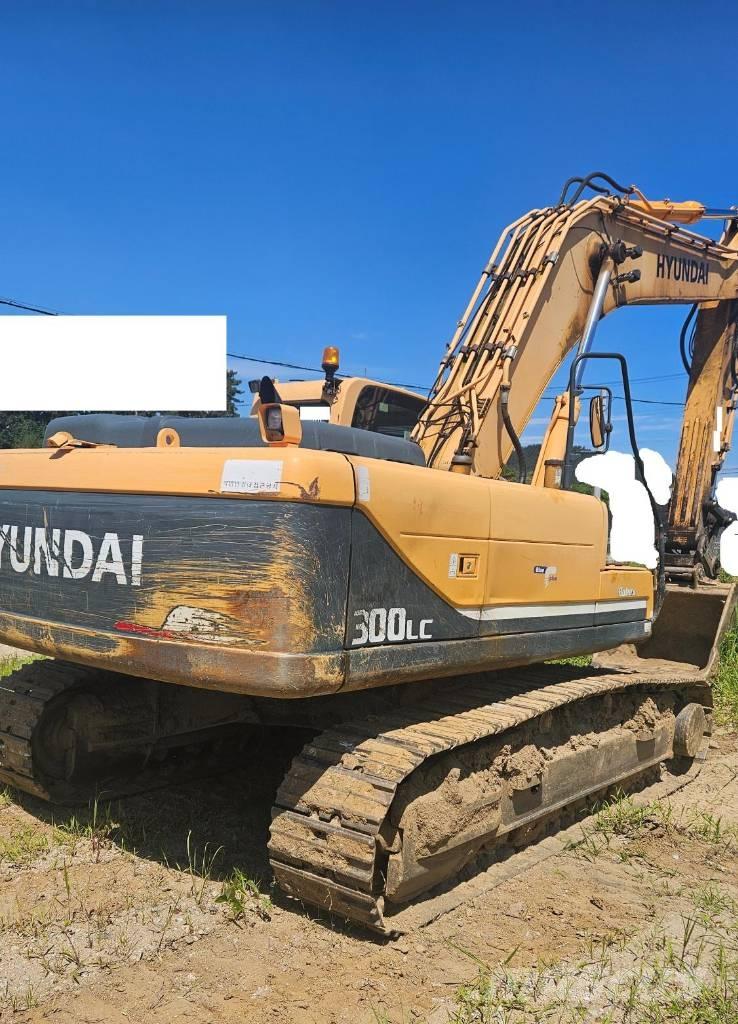 Hyundai Robex 300 LC Vikšriniai ekskavatoriai