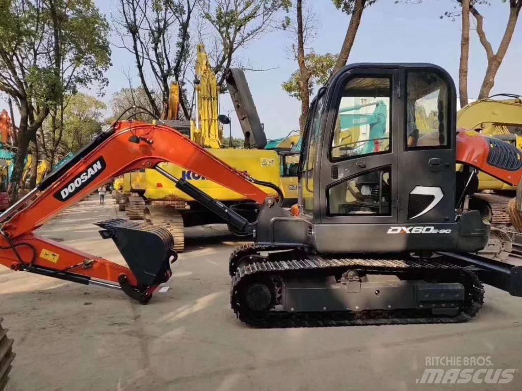 Doosan DX 60-9C Vikšriniai ekskavatoriai
