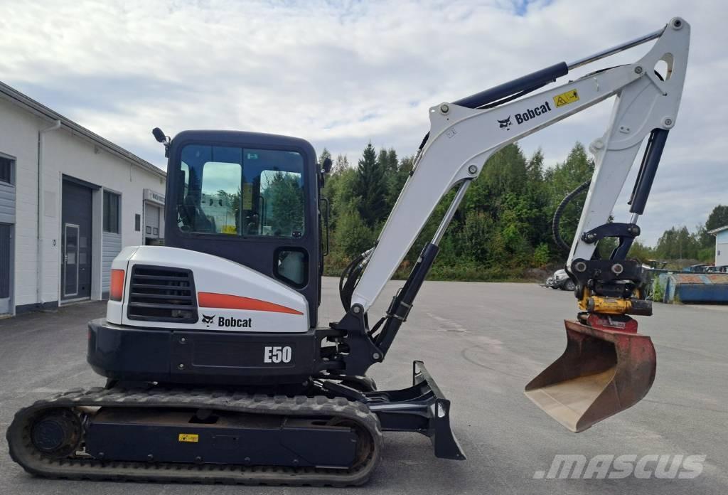 Bobcat E 50 Mini ekskavatoriai < 7 t
