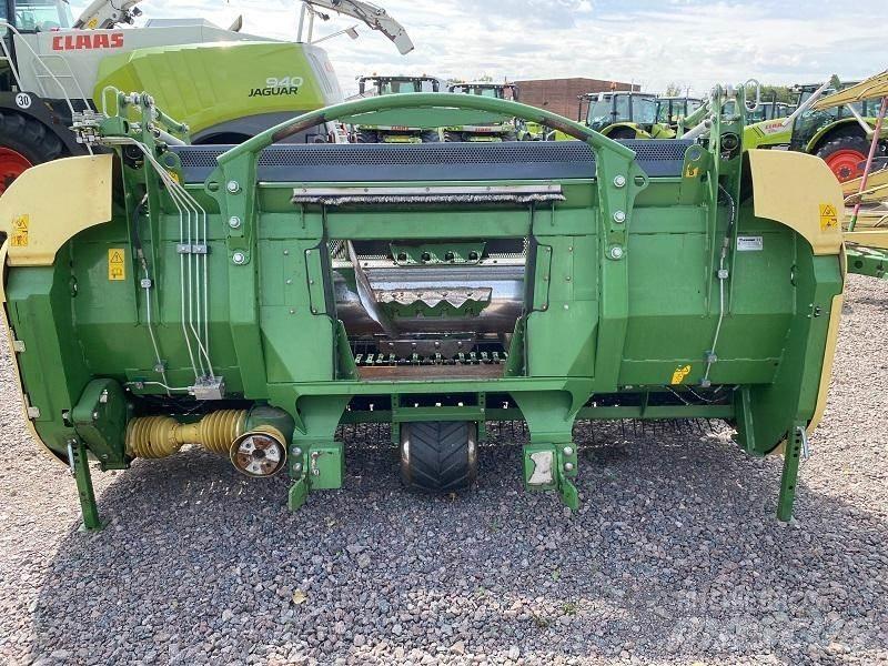 Krone BIG X 630 Pašarų ruošimo technika