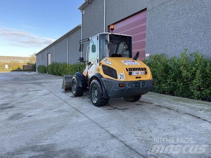 Liebherr L506C Naudoti ratiniai krautuvai