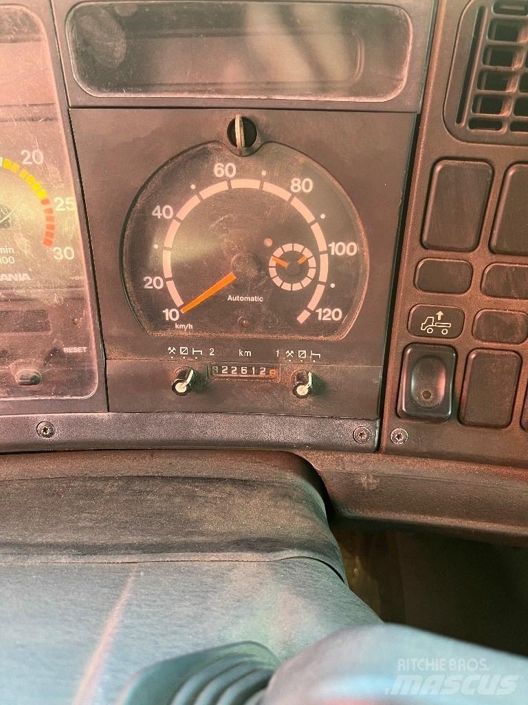 Scania P 94 L 310 Naudoti vilkikai