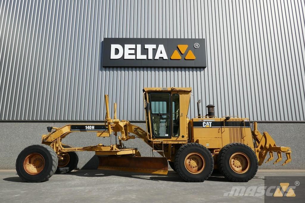 CAT 140H Greideriai