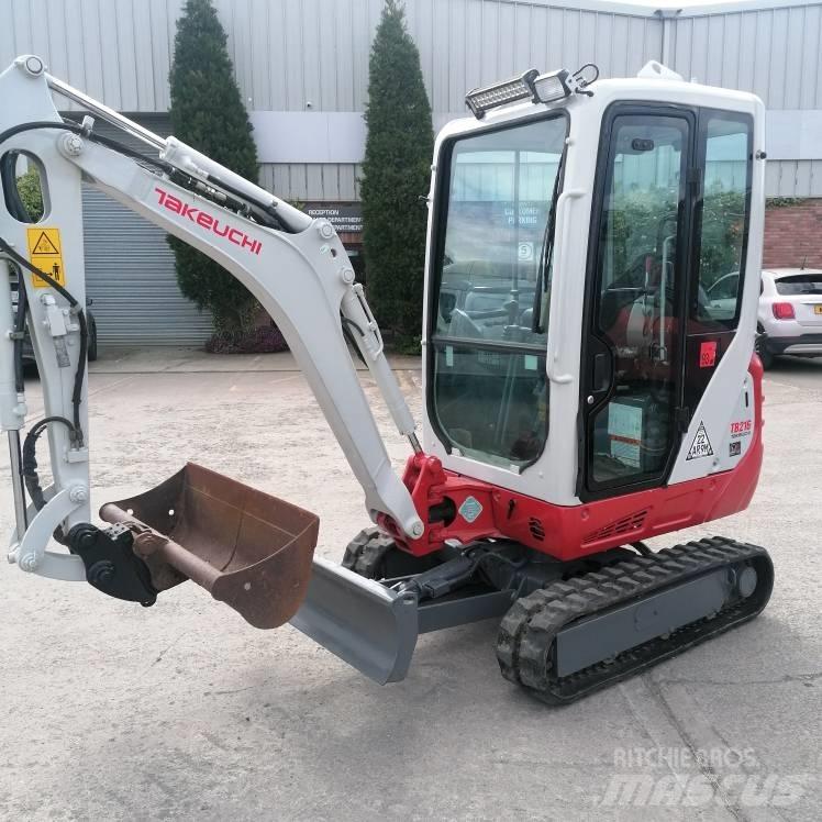 Takeuchi TB216 Mini ekskavatoriai < 7 t