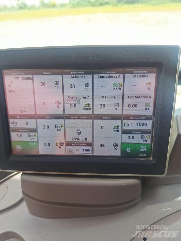John Deere 6155 R Traktoriai