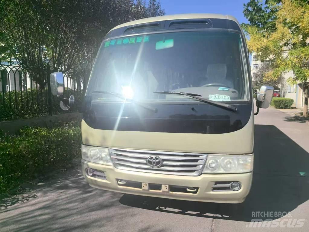 Toyota Coaster Tarpmiestiniai autobusai
