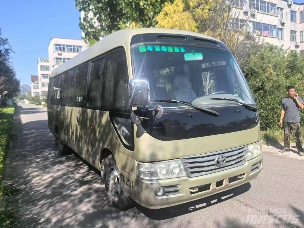 Toyota Coaster Tarpmiestiniai autobusai