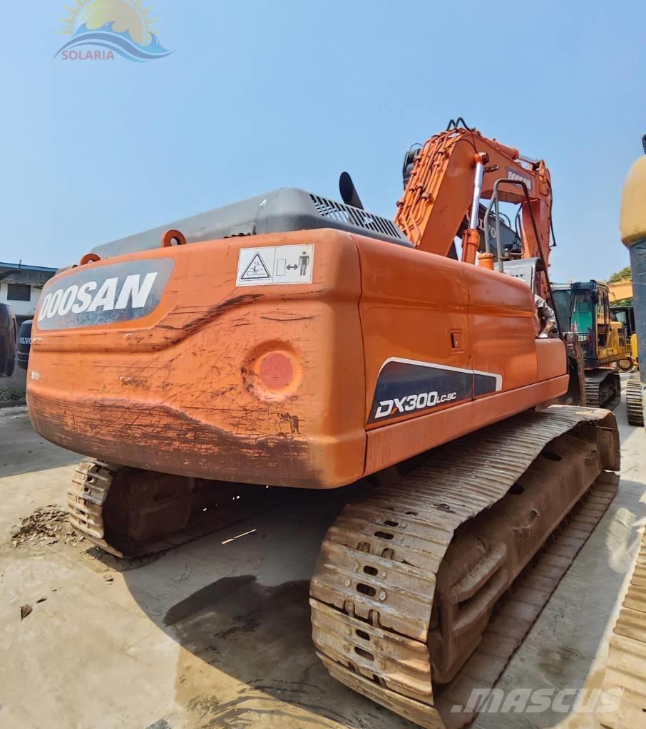 Doosan DX 300 LC Vikšriniai ekskavatoriai