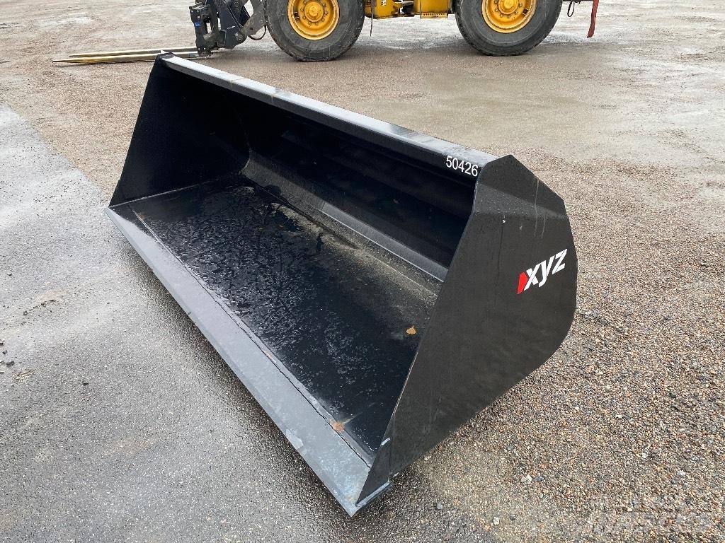 XYZ Snöskopa 260 cm Frontalinių krautuvų priedai