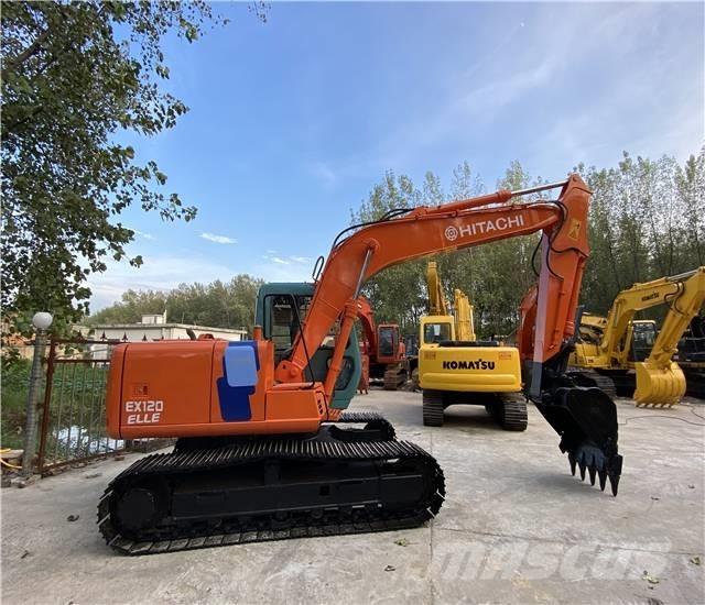 Hitachi EX120 Vikšriniai ekskavatoriai