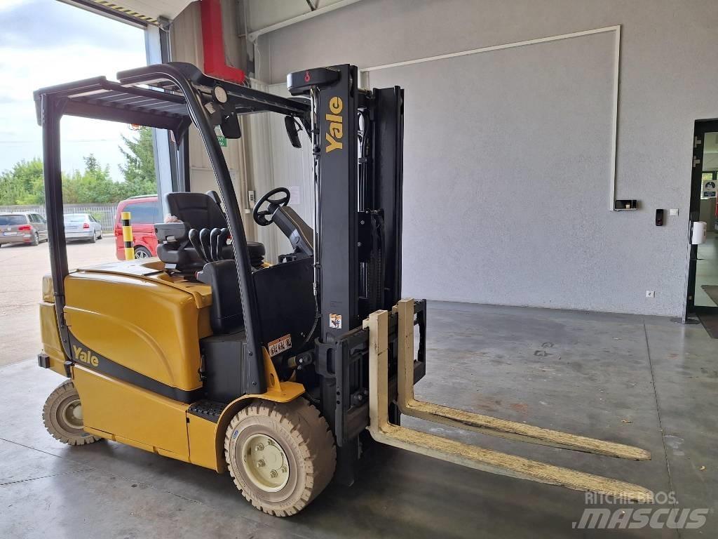Yale ERP 30 VL Elektriniai šakiniai krautuvai