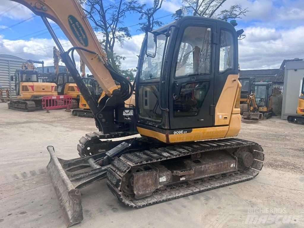 LiuGong 909 ECR Vidutinės galios ekskavatoriai 7-12 t