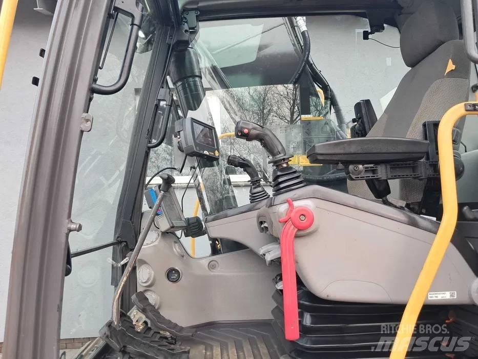 Volvo EC 220 DL Vikšriniai ekskavatoriai