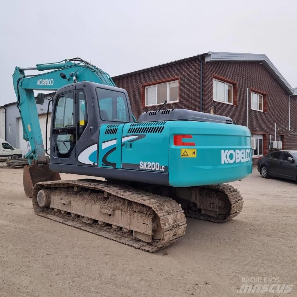 Kobelco SK 200-8 Vikšriniai ekskavatoriai