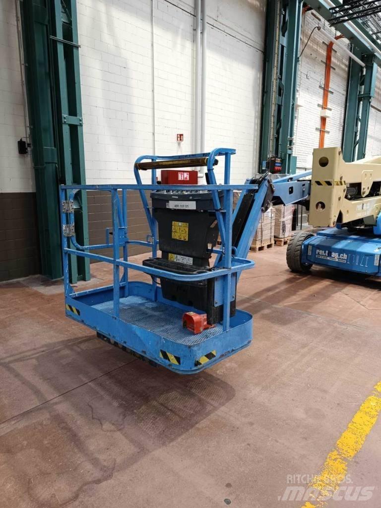 JLG E 450 AJ Alkūniniai keltuvai