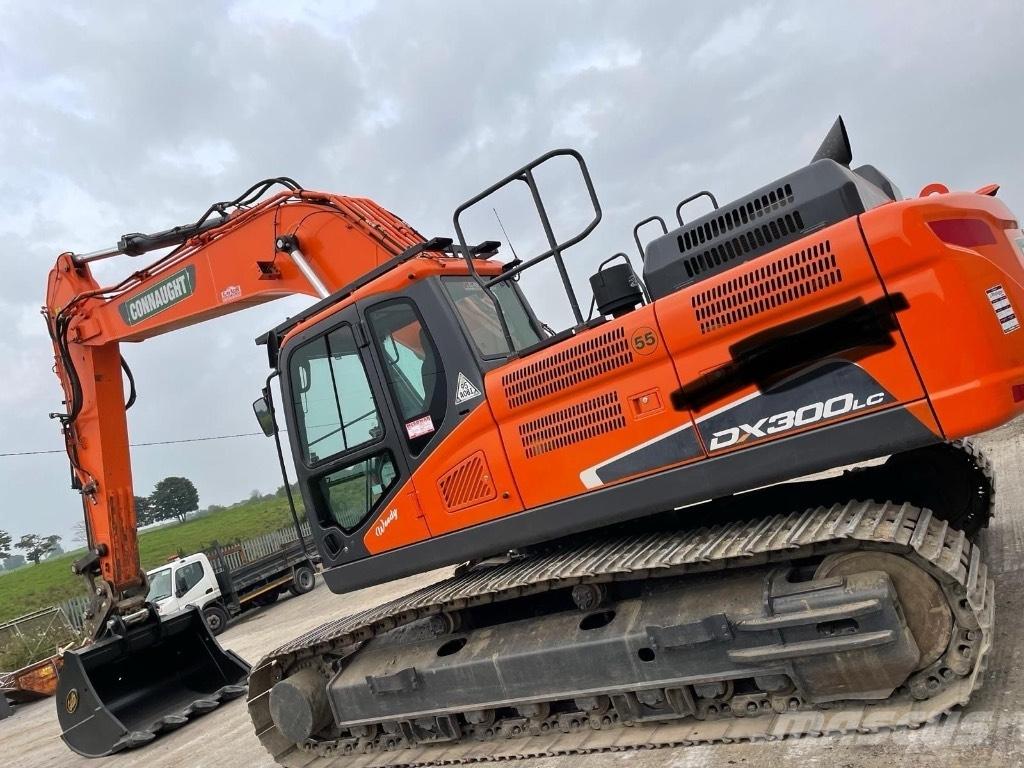 Doosan Dx300 Vikšriniai ekskavatoriai