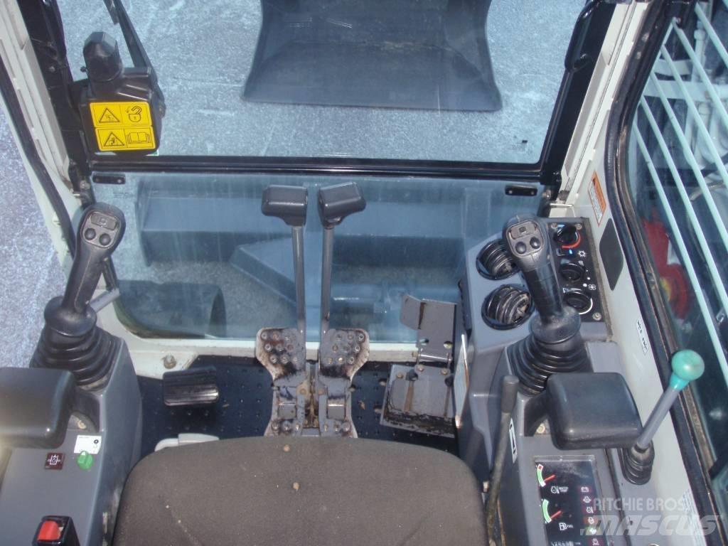 Takeuchi TB153FR Mini ekskavatoriai < 7 t