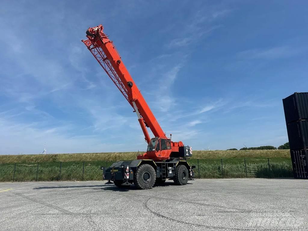 Terex A600 Neapdoroto reljefo kranai