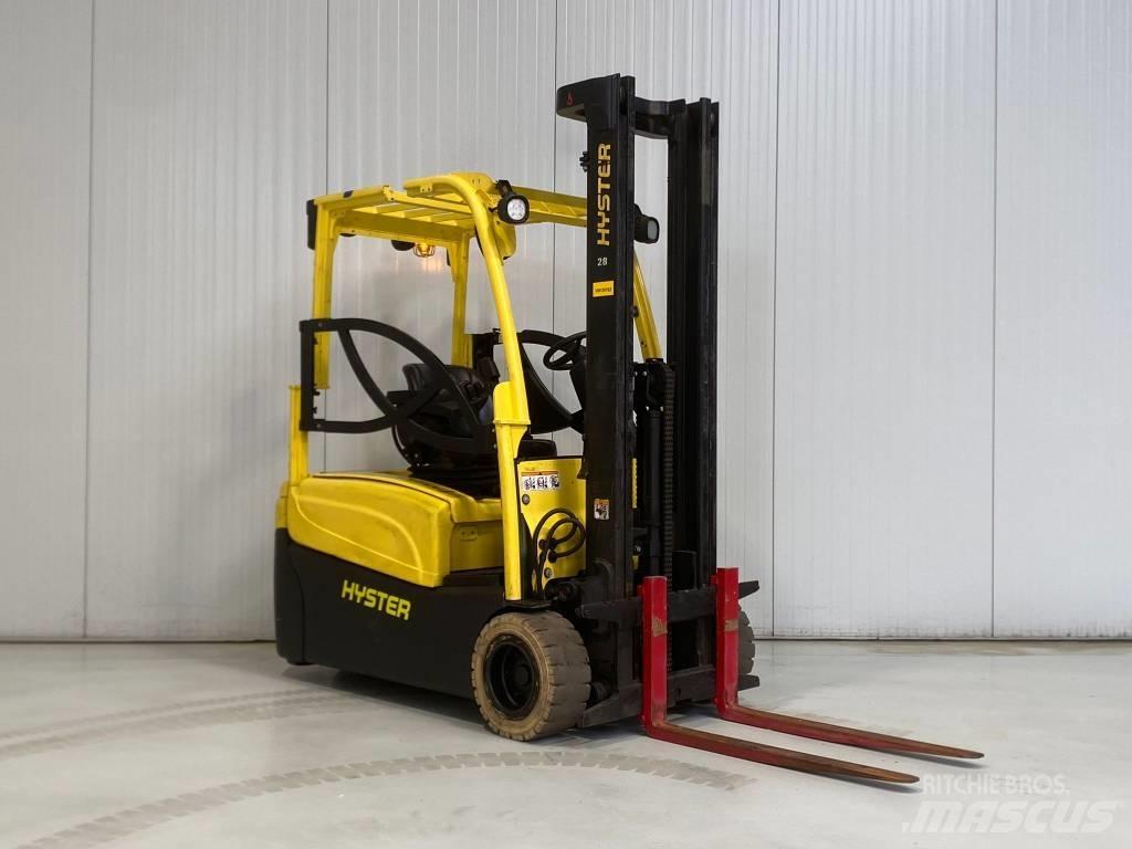Hyster J2.0XNT lwb Elektriniai šakiniai krautuvai