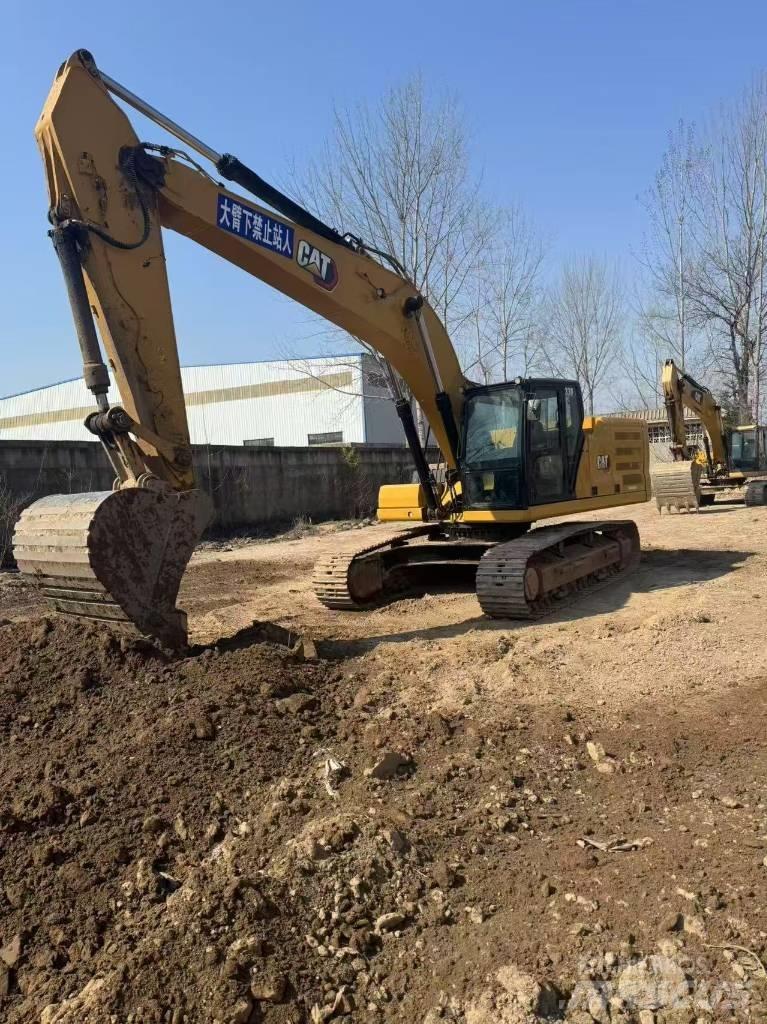 CAT 330GC Vikšriniai ekskavatoriai