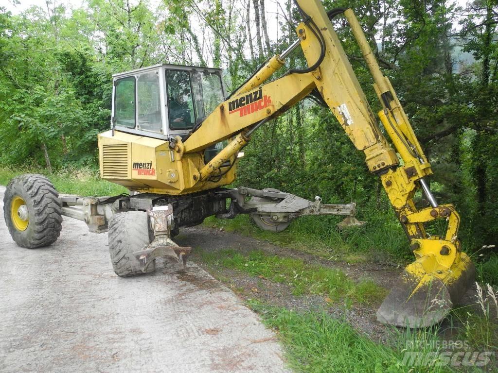 Menzi Muck A 70 Miško technika - Kita