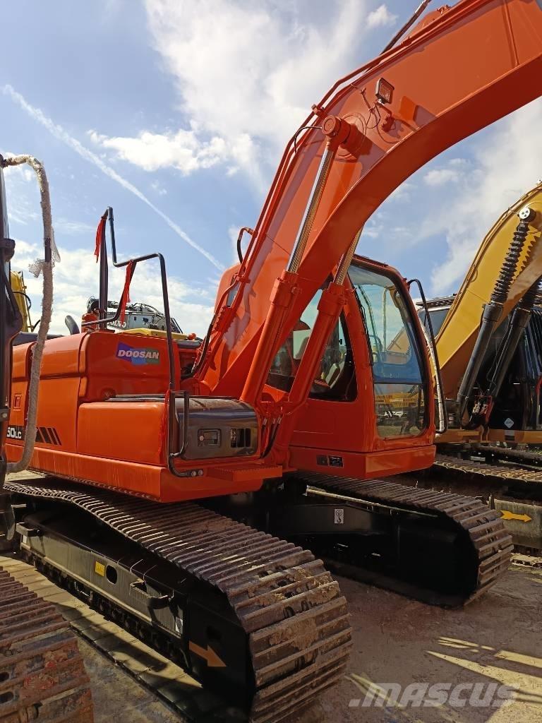 Doosan DX 150LC Vikšriniai ekskavatoriai