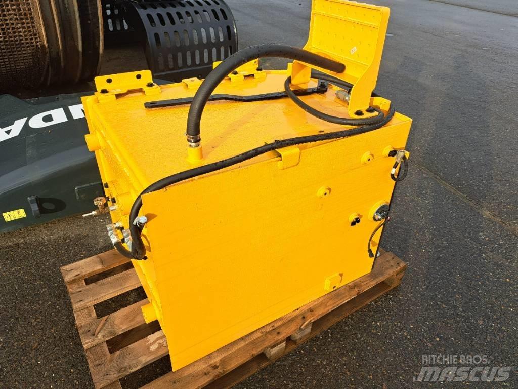 Hyundai fuel tank Kiti naudoti statybos komponentai