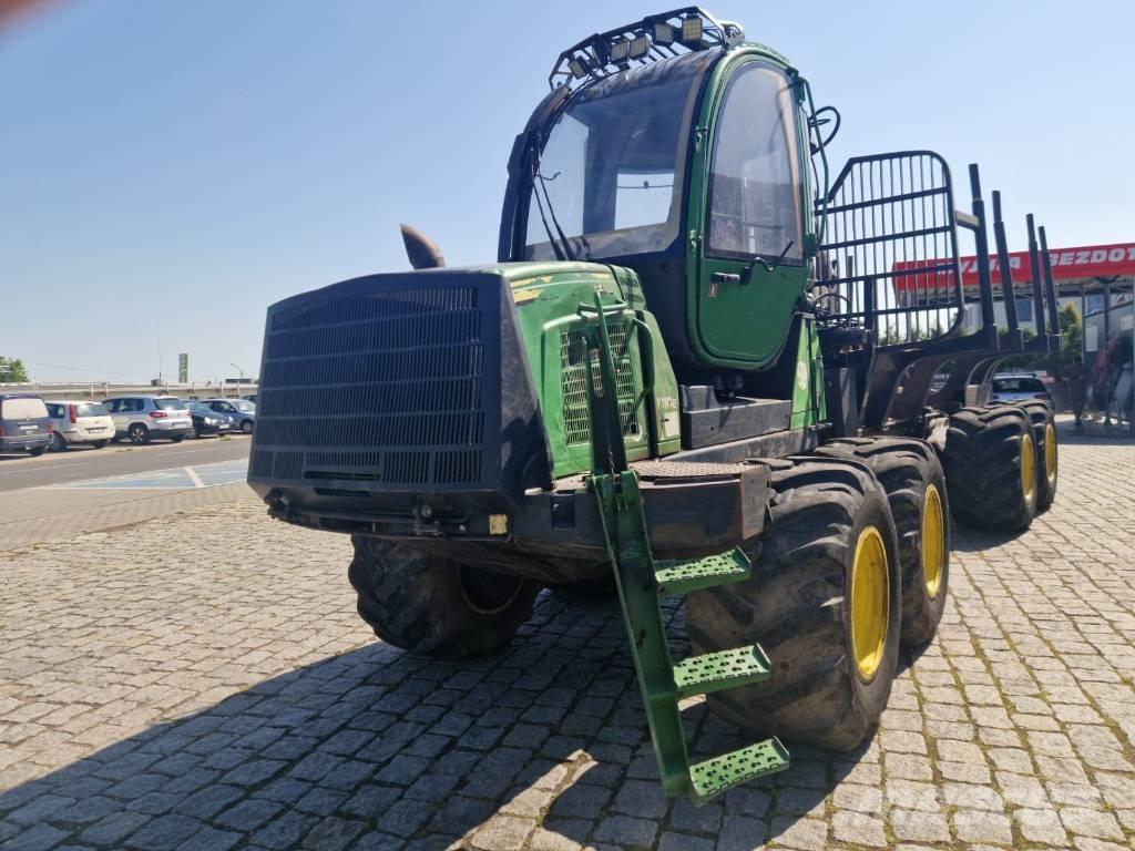 John Deere 1010 E Naudoti miškovežiai (Forvarderiai)