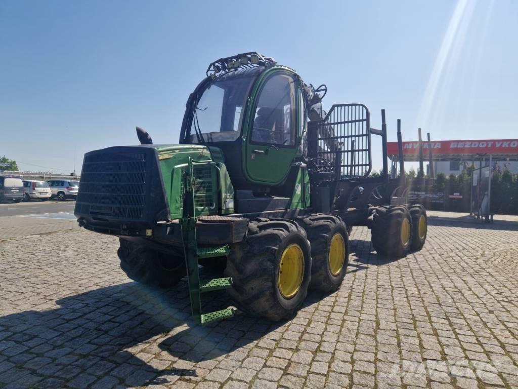 John Deere 1010 E Naudoti miškovežiai (Forvarderiai)