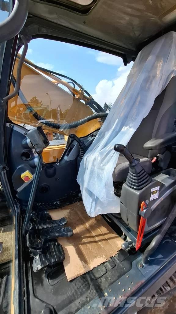 Hyundai R320NLC-9 Vikšriniai ekskavatoriai