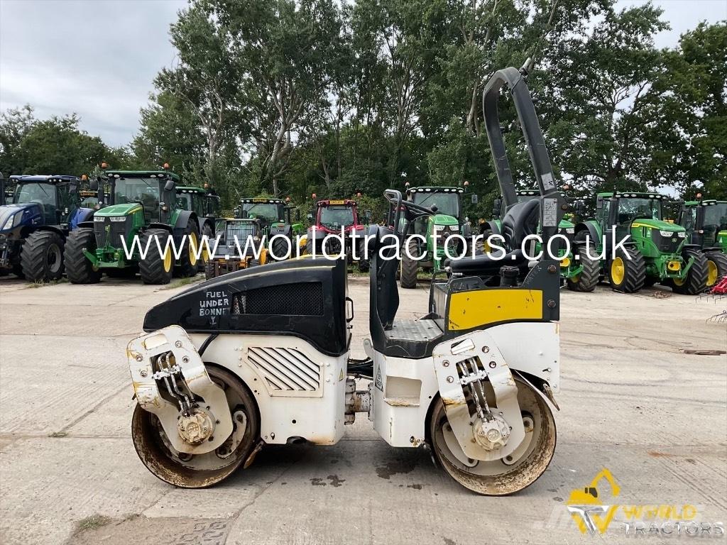 Bomag BW 120 AD-4 Porinių būgnų volai